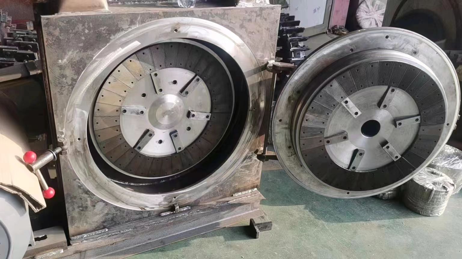 PET Grinder